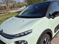 Grün Gebraucht 2017 Citroën C3 PureTech Kleinwagen | 9.200 € (Fairer Preis)