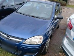 Schwarz Gebraucht 2006 Opel Corsa Kleinwagen | 2.000 €