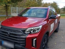 Rot Gebraucht 2023 Ssangyong (KGM) Musso Abholung | 28.900 € (Fairer Preis)