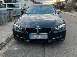 Schwarz Gebraucht 2012 BMW 320 Sport Line Limousine | 8.900 € (Fairer Preis)