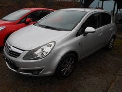 Silber Gebraucht 2010 Opel Corsa Edition Limousine | 1.900 € (Superpreis)