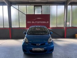 Blau Gebraucht 2009 Toyota Aygo Kleinwagen | 2.990 € (Fairer Preis)