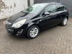 Schwarz Gebraucht 2011 Opel Corsa Satellite Kleinwagen | 3.999 € (Etwas zu teuer)