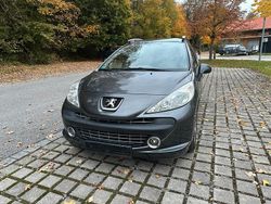 Grau Gebraucht 2008 Peugeot 207 Sport Kombi | 2.400 € (Fairer Preis)