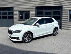 Weiß Gebraucht 2022 Skoda Fabia Style Kleinwagen | 18.700 € (Fairer Preis)