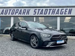 Grau Gebraucht 2022 Mercedes E300 AMG line Kombi | 37.990 € (Fairer Preis)