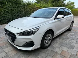 Weiß Gebraucht 2019 Hyundai i30 Kombi | 13.750 € (Fairer Preis)