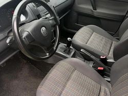 Silber Gebraucht 2006 VW Polo Limousine | 700 € (Guter Preis)