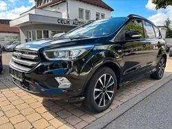 Schwarz Gebraucht 2018 Ford Kuga ST-Line SUV | 11.500 € (Guter Preis)