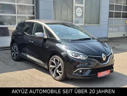 Schwarz Gebraucht 2016 Renault Scénic III Bose Edition Van / Kleinbus | 12.300 €