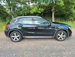 Schwarz Gebraucht 2017 Mercedes GLA220 SUV | 14.900 € (Guter Preis)