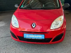 Rot Gebraucht 2010 Renault Twingo Kleinwagen | 2.199 €