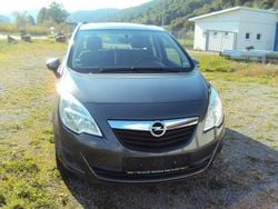 Grau Gebraucht 2012 Opel Meriva Van / Kleinbus | 5.999 € (Guter Preis)