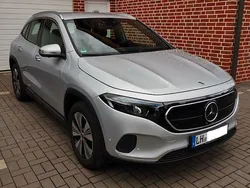 Silber Gebraucht 2022 Mercedes EQA300 SUV | 33.500 € (Guter Preis)