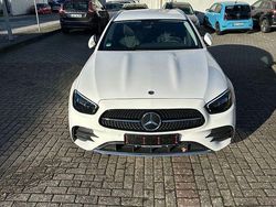 Weiß Gebraucht 2021 Mercedes E220 AMG Kombi | 32.900 € (Fairer Preis)