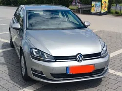 Silber Gebraucht 2016 VW Golf Comfortline Limousine | 12.600 € (Fairer Preis)