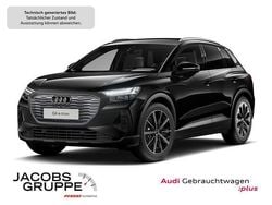 Mythosschwarz metallic Gebraucht 2025 Audi Q4 e-tron Ambiente SUV | 52.440 €