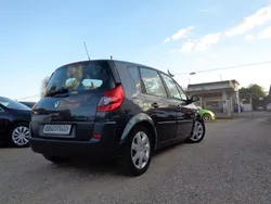 Grau Gebraucht 2007 Renault Scénic II Exception Van / Kleinbus | 3.950 € (Etwas zu teuer)