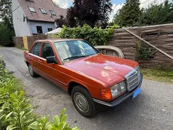 Rot Gebraucht 1984 Mercedes 190 Limousine | 2.999 €