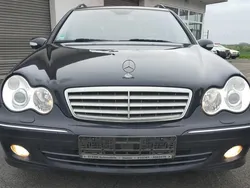 Blau Gebraucht 2005 Mercedes C180 Sport Edition Kombi | 2.400 € (Guter Preis)