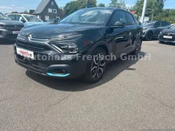 Schwarz Gebraucht 2022 Citroën e-C4 Shine Limousine | 20.990 € (Fairer Preis)
