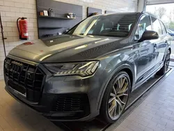 Grau Gebraucht 2021 Audi Q7 S-Line SUV | 67.890 € (Etwas zu teuer)