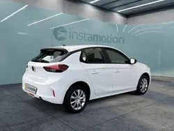 Weiß Gebraucht 2021 Opel Corsa Kleinwagen | 12.049 € (Fairer Preis)
