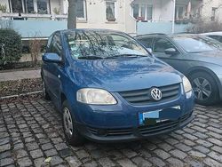 Blau Gebraucht 2006 VW Fox Kleinwagen | 1.950 € (Fairer Preis)