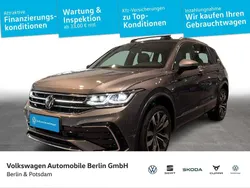 Platinum grey metallic Gebraucht 2023 VW Tiguan Allspace R-line SUV | 41.870 € (Fairer Preis)