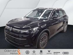Deep black perleffekt Gebraucht 2024 VW Tiguan Life SUV | 35.580 € (Fairer Preis)