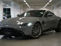 Grau Gebraucht 2019 Aston Martin V8 Vantage Coupé | 115.428 € (Superpreis)