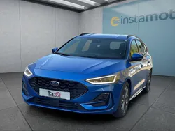 Blau Gebraucht 2023 Ford Focus ST-Line Kombi | 25.699 € (Fairer Preis)
