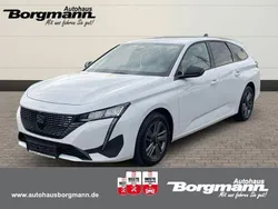 Weiss Gebraucht 2024 Peugeot 308 Allure Kombi | 24.590 € (Guter Preis)