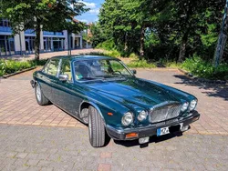 Grün Gebraucht 1990 Jaguar XJ12 Limousine | 19.999 €