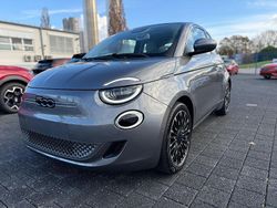 Grau Gebraucht 2021 Fiat 500e La Prima Kleinwagen | 15.870 € (Fairer Preis)