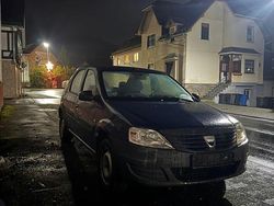 Blau Gebraucht 2009 Dacia Logan Limousine | 1.000 € (Fairer Preis)