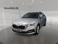Silber Gebraucht 2023 Skoda Octavia Ambition Kombi | 25.649 € (Fairer Preis)