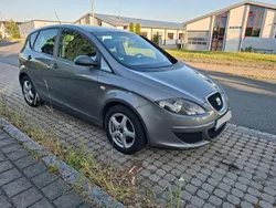 Grau Gebraucht 2008 Seat Altea Comfort Van / Kleinbus | 2.450 € (Guter Preis)