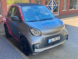 Grau Gebraucht 2020 Smart ForTwo Electric Drive Coupé | 9.450 € (Etwas zu teuer)
