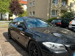 Schwarz Gebraucht 2010 BMW 530 Sport Line Limousine | 14.999 €