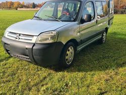 Grau Gebraucht 2005 Citroën Berlingo Kleinwagen | 800 € (Superpreis)