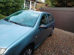 Blau Gebraucht 2007 Skoda Fabia Kleinwagen | 1.550 € (Fairer Preis)