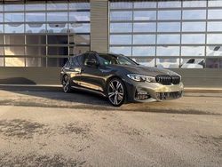 Grau Gebraucht 2019 BMW 330 M Sport Kombi | 32.500 € (Superpreis)