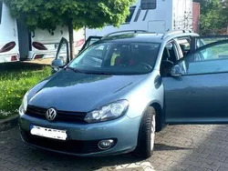 Grau Gebraucht 2010 VW Golf VI Kombi | 7.350 € (Etwas zu teuer)