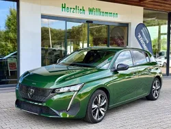Grün Gebraucht 2022 Peugeot 308 Active Limousine | 18.000 € (Etwas zu teuer)
