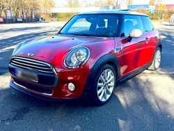 Rot Gebraucht 2015 Mini Cooper Kleinwagen | 11.500 €