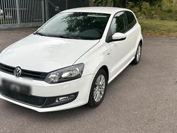 Weiß Gebraucht 2013 VW Polo Kleinwagen | 4.599 € (Guter Preis)