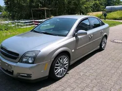 Grau Gebraucht 2003 Opel Vectra GTS Limousine | 2.000 € (Fairer Preis)