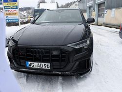 Schwarz Gebraucht 2020 Audi SQ8 Sport SUV | 69.999 € (Fairer Preis)