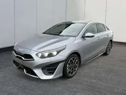 Pentametal metallic/grau Neu 2024 Kia ProCeed Kleinwagen | 29.140 €